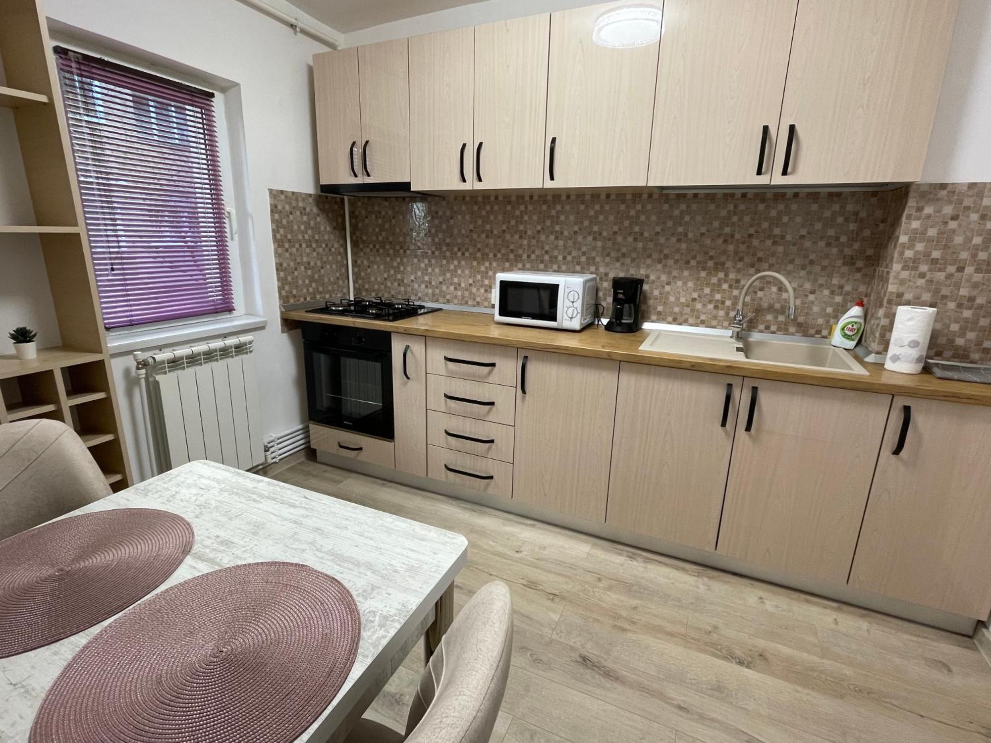 Grove Apartment Buzău Exterior foto